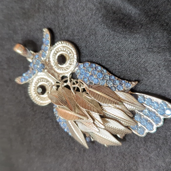 Owl Rhinestone Pendant - Picture 2 of 5
